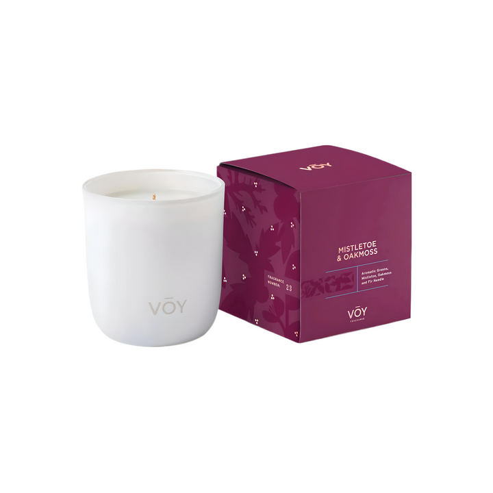 Mistletoe & Oakmoss Scented Candle - Everbond Gifts