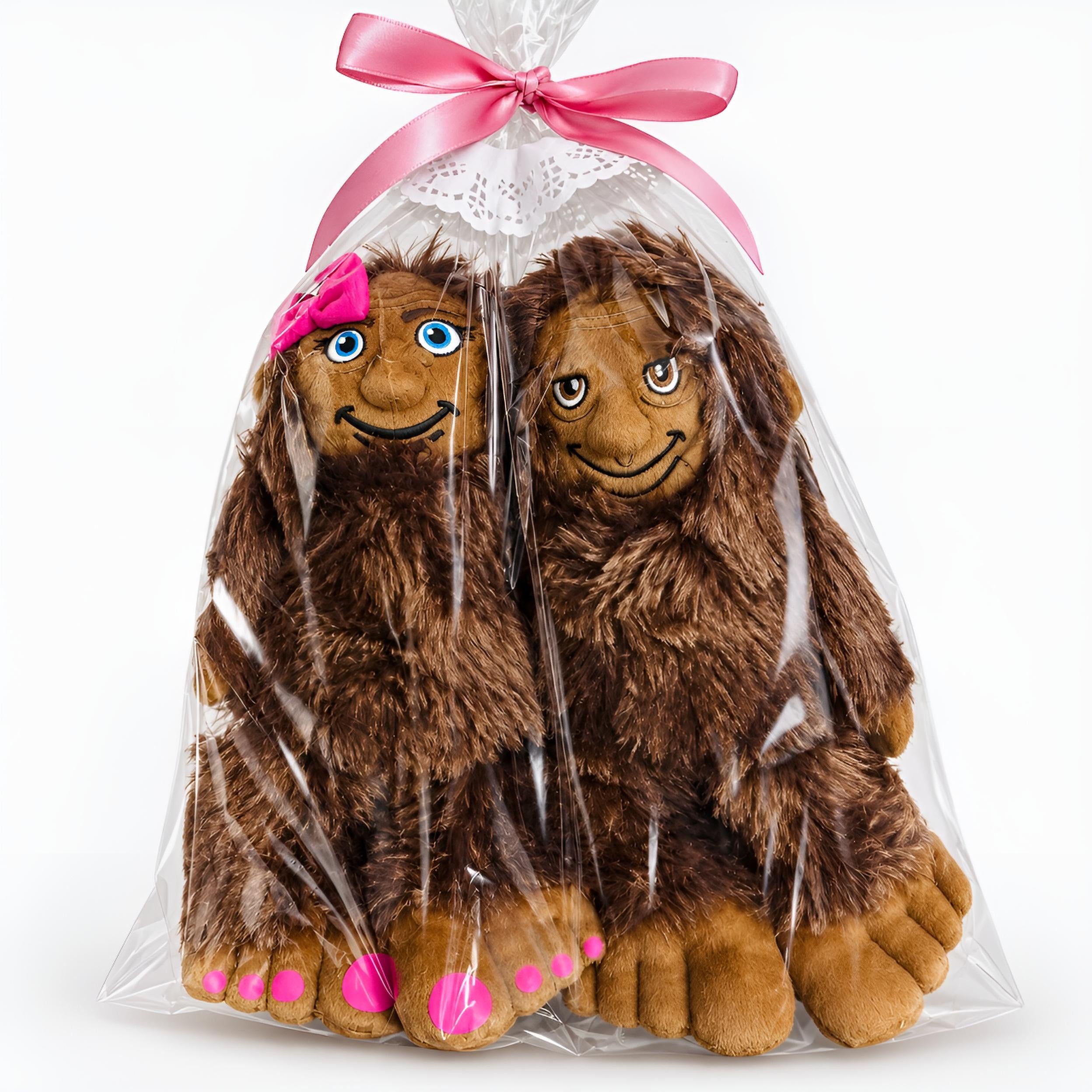 Sasquatch Sweethearts Plush Gift Set
